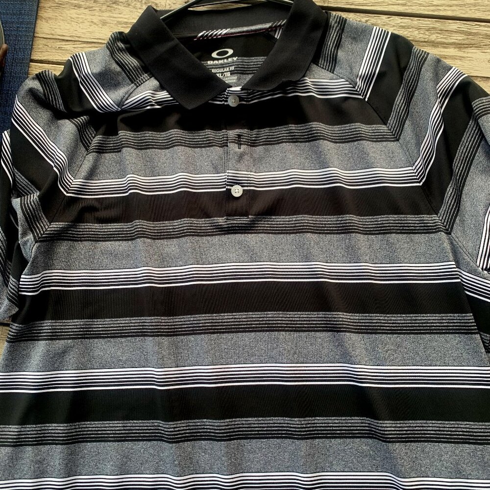 Oakley Dry-Fit Golf Shirt